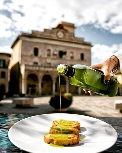 Vicolo Fabbri Appartamenti Montefalco Exteriér fotografie